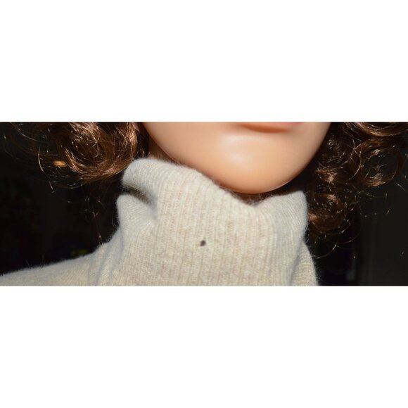 Vintage 90s Evan Picone Beige Lambswool Angora Turtle Neck Sweater Size Large - Picture 2 of 11